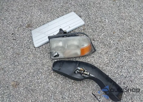 2000 GMC Jimmy Jde W/1Sh/1Sj из США, поврежденный, VIN 1GKDT13W4Y2329979